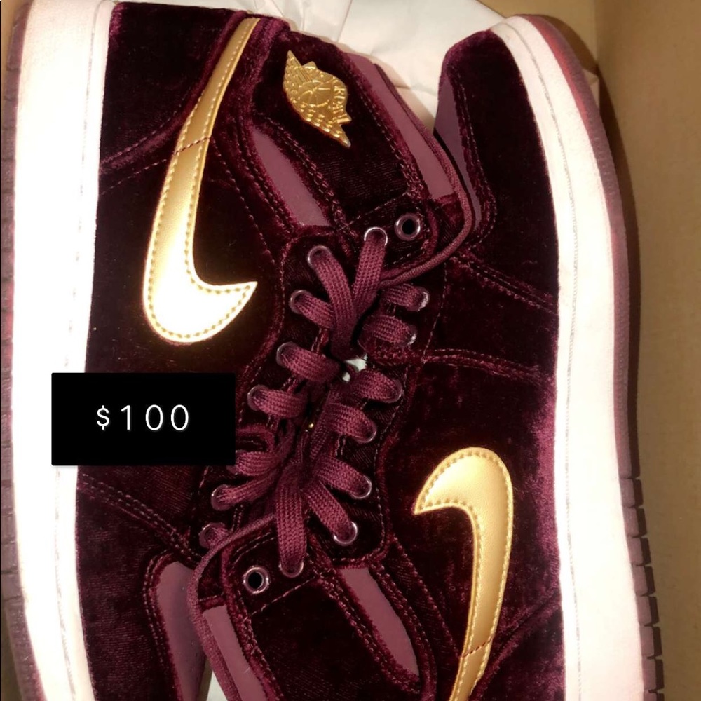 3 Shoes